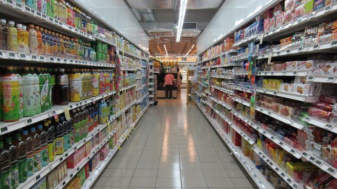 Élelmiszerbolt-csak a csomagolás ugyanaz Csak a csomagolás eggyezik, hozzánk silányabb minőséget hoznak a nagy cégek AzÜzlet.hu