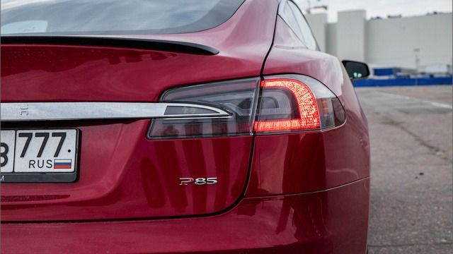 orosz Tesla