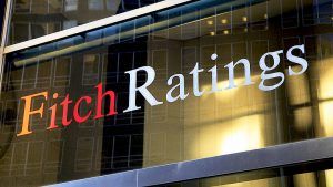 Fitch Ratings adósságminősítés Forrás: azuzlet.hu