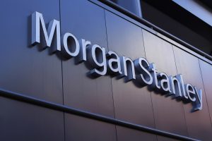 A Morgan Stanley eddigi előrejelzése 2018-ra 4,4 százalékos, jövőre 3,7 százalékos növekedést valószínűsített a magyar gazdaságban. Kélp: azuzlet.hu