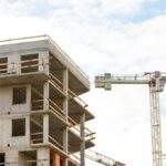 Az egy évvel korábbinál 9,7 százalékkal nagyobb, az előző hónaphoz képest 1,9 százalékkal kisebb volt az építőipari termelés volumene