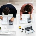 Tavasszal derülhet ki sok cég házipénztár-problémája